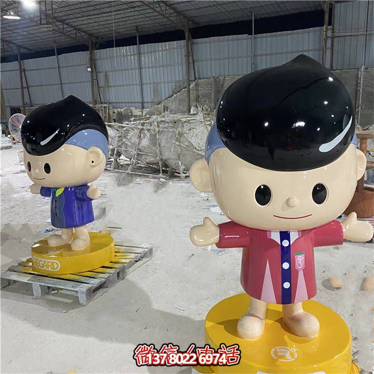 儿童乐园摆放玻璃钢卡通公仔人物雕塑
