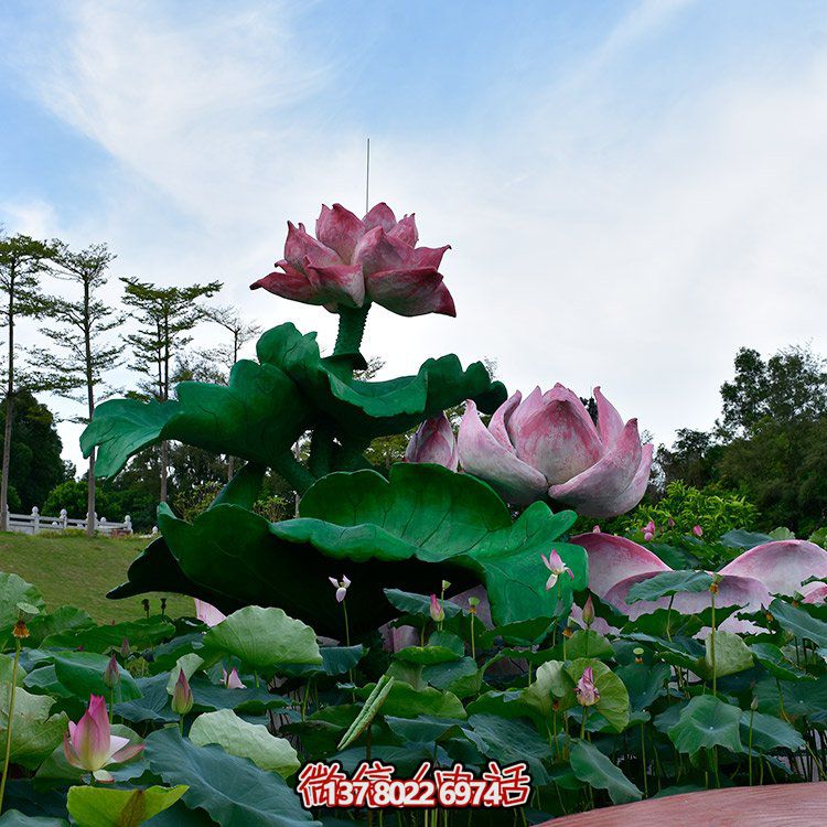 户外池塘不锈钢彩绘仿真荷花雕塑摆件