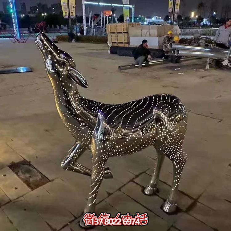 不锈钢镜面镂空创意小鹿