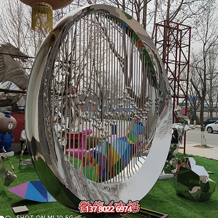 镜面不锈钢大型水帘圆环雕塑