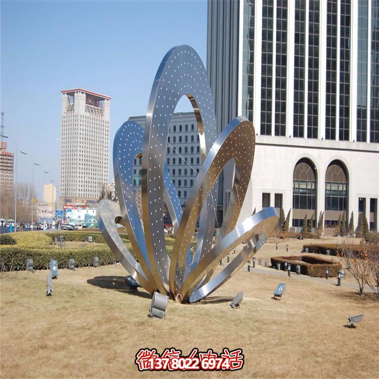 街道草地不锈钢抽象花朵圆环