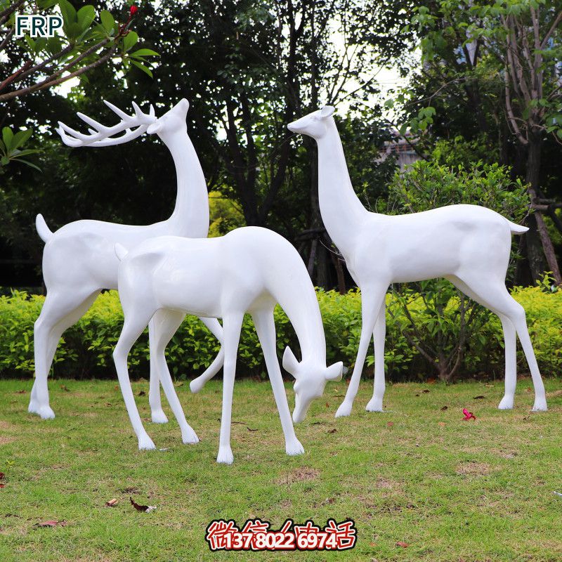公园草坪树脂鹿雕塑
