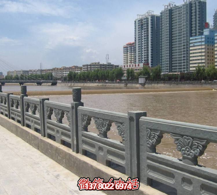 城市河道边安装大理石浮雕防护栏杆栏板