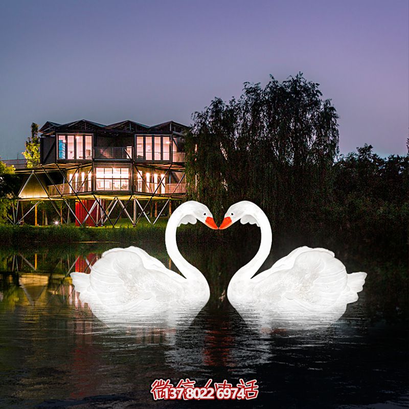水塘两只玻璃钢仿真天鹅雕塑