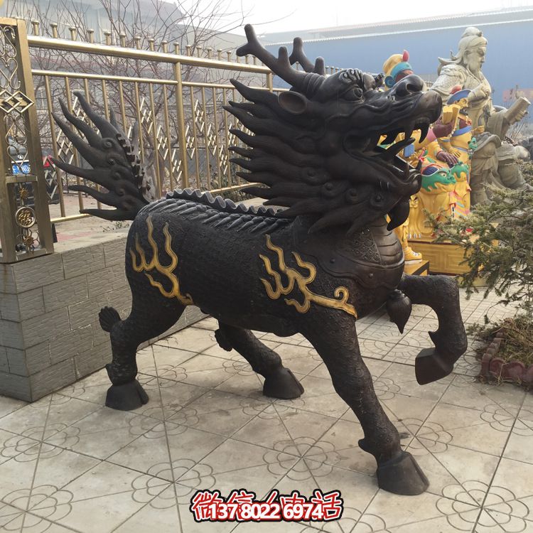 景区大型仿真动物景观不锈钢仿铜麒麟雕塑