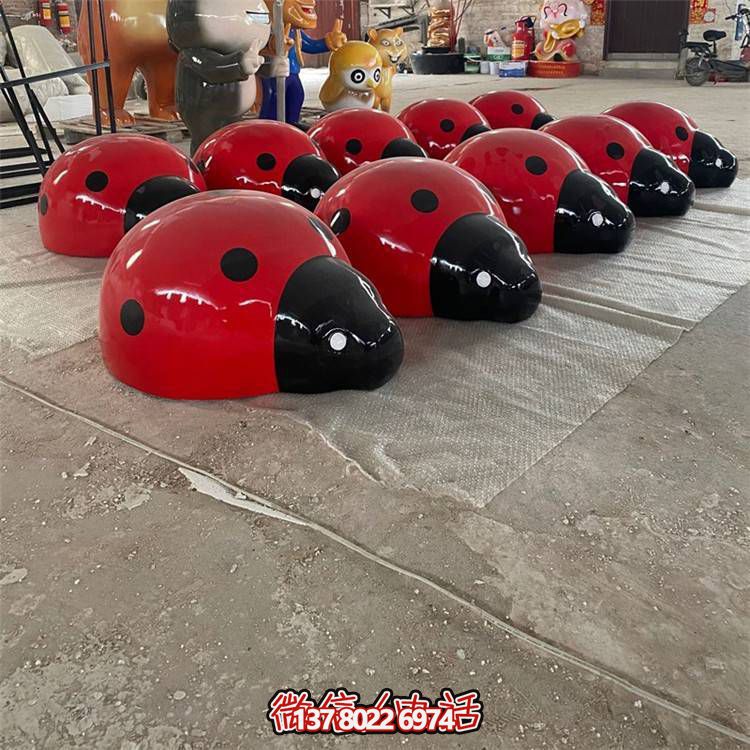 户外动物园林玻璃钢卡通抽象七星瓢虫雕塑