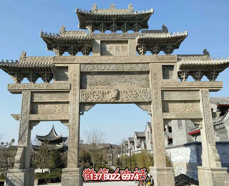 园林景区摆放黄岗岩三门五楼斗拱石雕牌楼