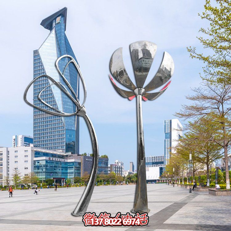 景区广场摆放大型不锈钢抽象花朵