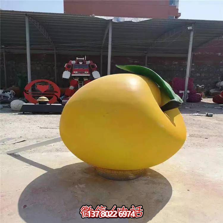 玻璃钢仿真黄桃雕塑采摘园林摆件