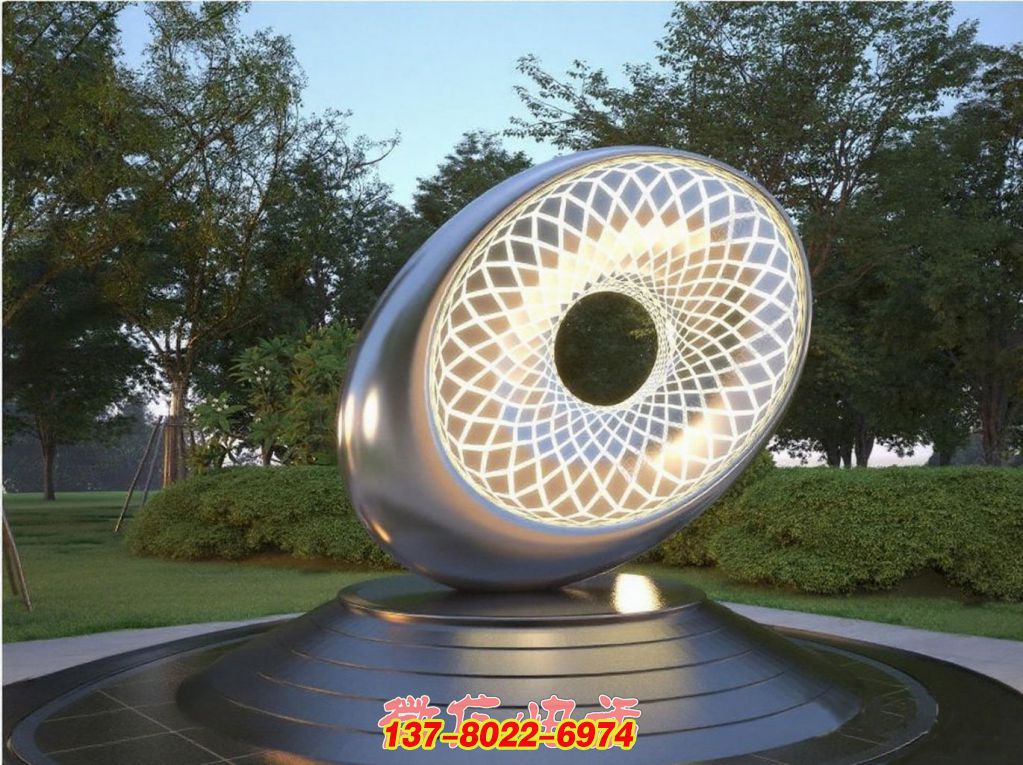 光绽环影：不锈钢户外景观的时空之眸